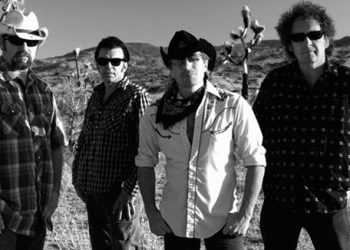 Rose Schindler, Holocaust survivor, graduates from La Jolla Country Day