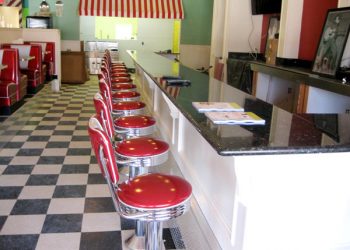 Airport Authority allows Lyft and Uber to operate at Lindbergh Field