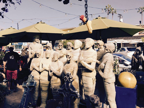 La Jolla enjoys superb Halloween decorations while indulging their palate at Barbarella Restaurant