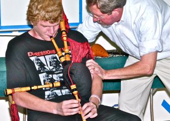 Math guru, musical magician enraptures students