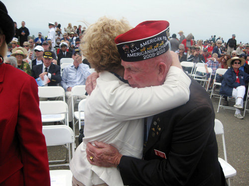 Mount Soledad ceremony remembers fallen heroes on Memorial Day