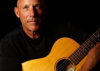Tim Flannery to play at Athenaeum’s ‘Acoustic Evenings’ and other upcoming La Jolla shows