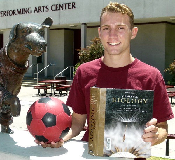 Point Loma High's valedictorian moving on to UCLA