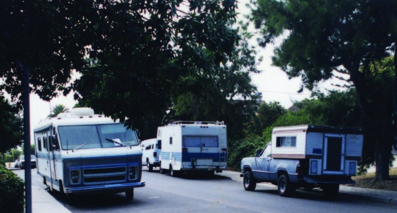 Oversize vehicles may see new restrictions in beach, bay communities