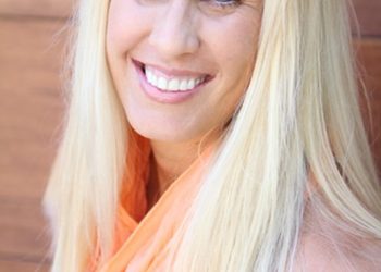 Same quality sushi, but new mural, at long time Sapporo Restaurant