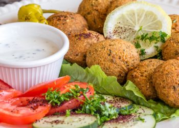 New Z&F Chinese Food restaurant offers tasty dishes