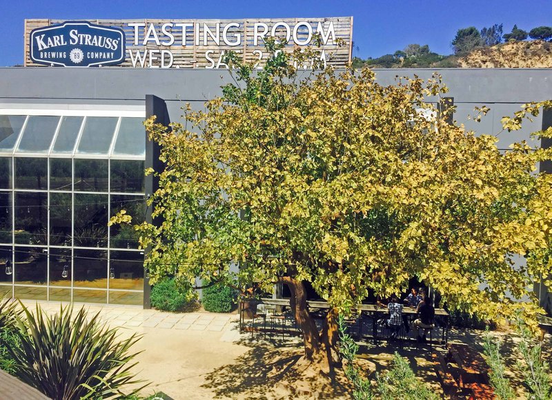Karl Strauss Tasting Room a hidden oasis for beer drinkers
