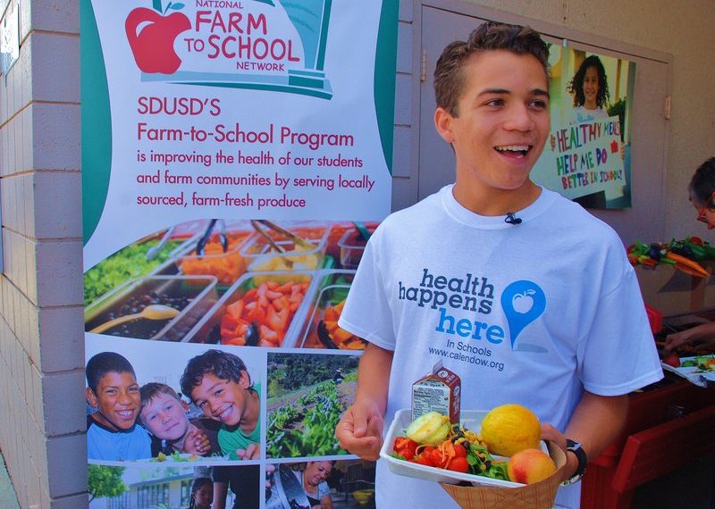 SDUSD bags traditional fare for healthier, gourmet cafeteria food