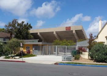 Residential plot on Froude Street splits communities in OB, Point Loma