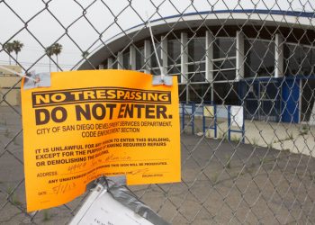 PLNU tennis players claim all-region honors