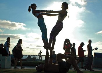 San Diego’s annual ‘boaters’ boat show returns to Sunroad Marina