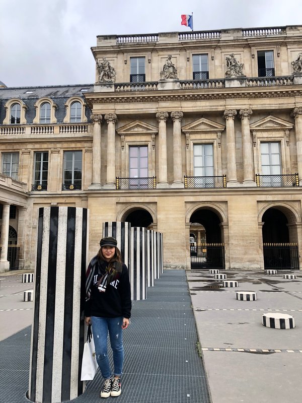 La Jolla salon owner works Paris Fashion Week