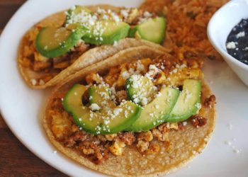 Broken Yolk celebrates 40 years of eggcellent food and service