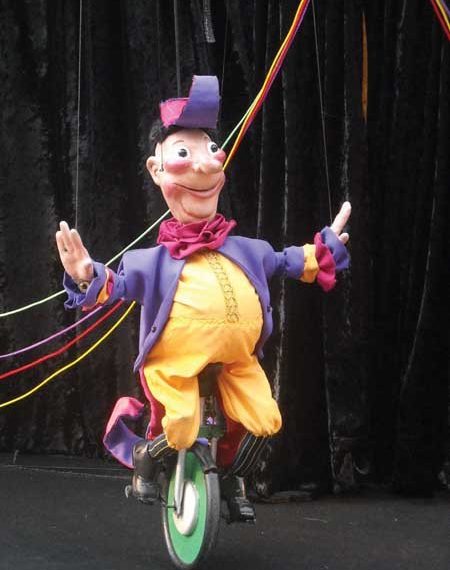 Puppets make a comeback