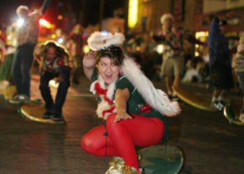 Woman pleads guilty to vehicular manslaughter while intoxicated