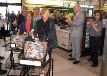 Mount Soledad ceremony remembers fallen heroes on Memorial Day