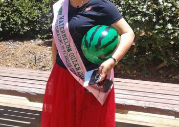 UC?San Diego honors retiring dean with melon monarchy