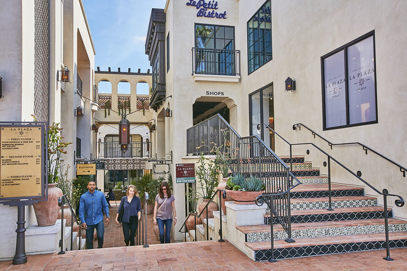 Arts Around La Plaza: La Jolla’s newly-renovated gathering, exhibition space