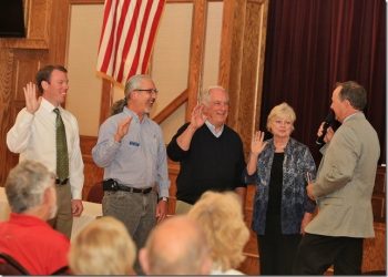 Maintain the character of Loma Portal