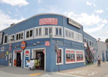 San Diego divers uncover wreck of missing Aegean