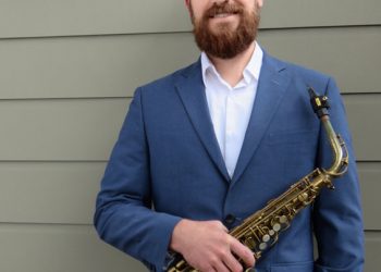 Mission Bay music director keeps the jazz age jumpin’