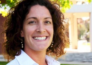 MAGNIFICENT ISOLATION