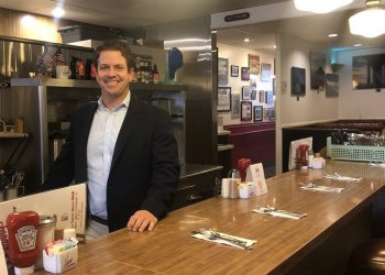 Paragon Deli Cafe celebrates one-year anniversary