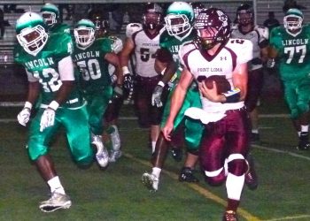 In-water displays mark sixth Sunroad boat show