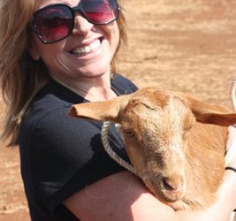 Foreigner rocks Bishop’s auction