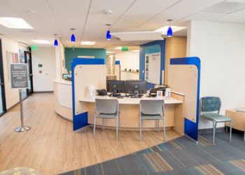 Gaby Aparicio’s Latin rhythms move hips in San Diego