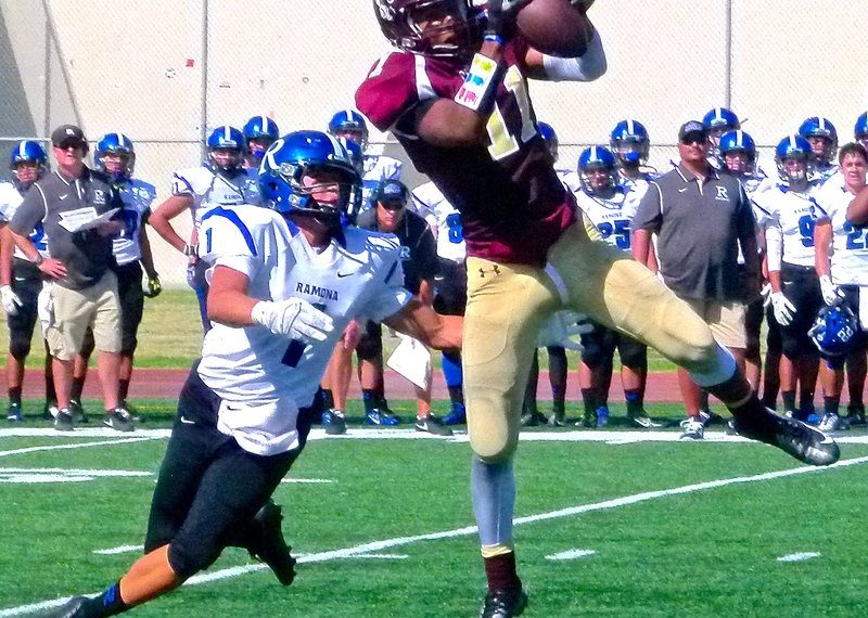 Pointers split first two games of early gridiron season