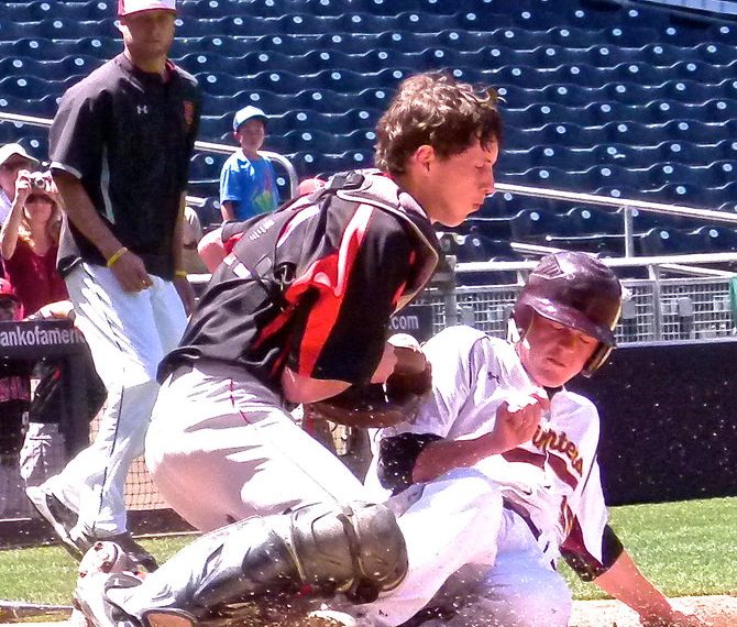 Point Loma edges LJHS in big-league venue