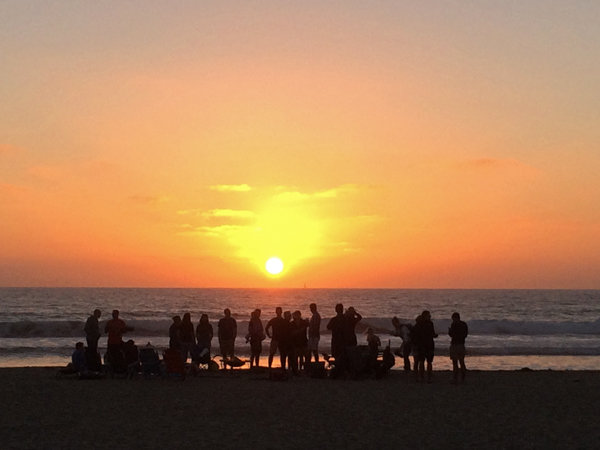 Instant Justice for naughty beachgoers helps clean up Fourth of July trash