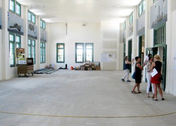 San Diego representatives update NFL on Chargers stadium; EIR and stadium renderings available