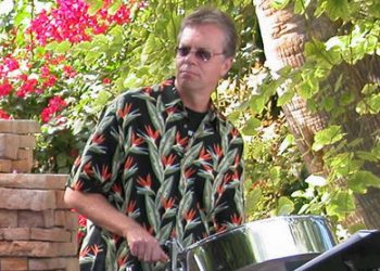 Artists ready easels for exclusive event