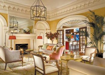 La Jolla’s post office could become another victim of economic downturn