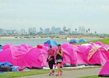 Plenty of pink will walk through Pacific and Mission beaches during Susan G. Komen’s 3-Day event