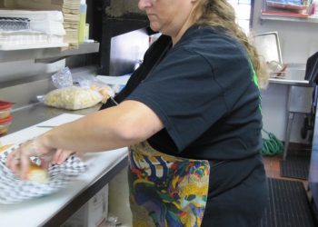 Middle-class scholarships can make college affordable for all Californians