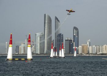 Red Bull Air Race returns to San Diego Bay