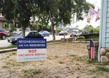 Sharing the love of reading with Lee’s Little Lending Library in Pacific Beach