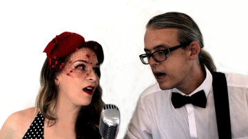 Birdy & The Bow Tie to strum vintage jazz at Te Mana Café