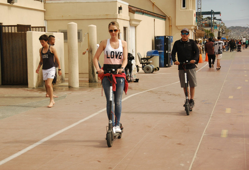 SDPD looks to enforce helmet law for motorized scooters in Pacific Beach