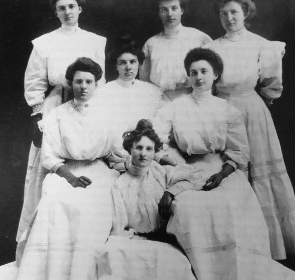 Find a photograph and begin the journey at La Playa Trail Association’s latest presentation