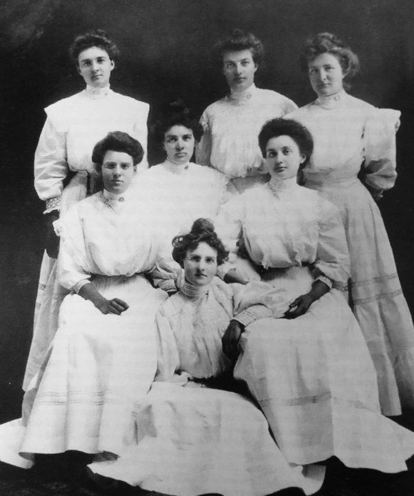 Find a photograph and begin the journey at La Playa Trail Association’s latest presentation