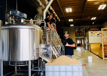 Local family starts ‘Alaina’s Voice’ movement after niece killed at Thousand Oaks