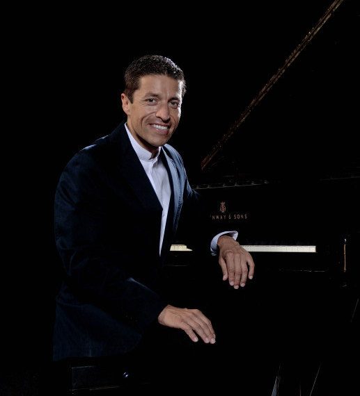 Annual Athenaeum Summer Festival to feature local favorite Gustavo Romero and other live music to check out