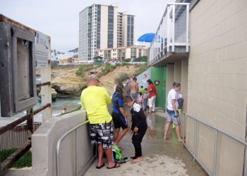 Adventures with Helene: Travel tips for backpacking on a budget