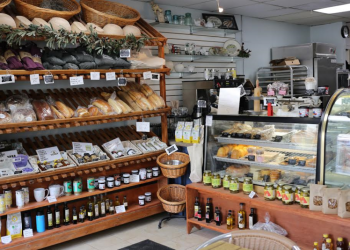 La Jolla’s Redwood Hollow Cottages, a place where time stands still