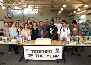 Point Loma students speak out against SeaWorld's orca shows; school board passes resolution calling for animal sanctuaries