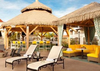 New sign for cafe on Ocean Beach Pier